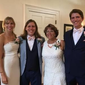 Meet your Posher, Becky